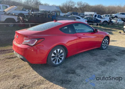 2015 Hyundai Genesis Coupe 3.8L z USA, uszkodzony, nr VIN KMHHT6KJ1FU126433